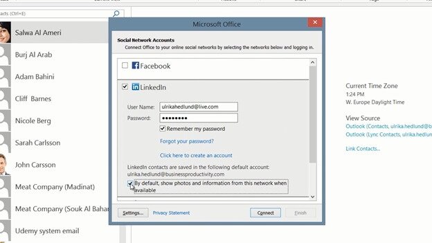 How to access social networks through Outlook 2013